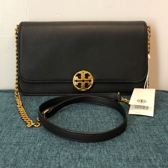 Tory Burch Handbags - Tory burch Chelsea purse 🎇today only price🎇